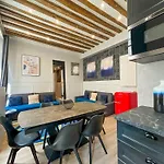Urbanflat 44 - Apartment In Center Of Paris