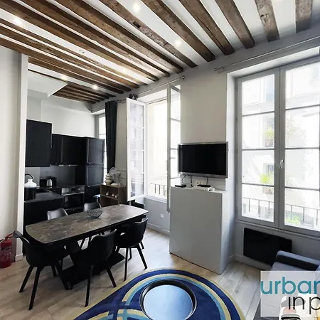 Urbanflat 44 - In Center Of Apartment *