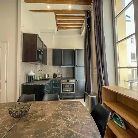 Urbanflat 44 - In Center Of Paris