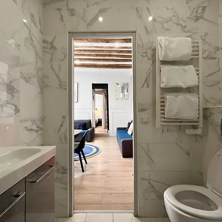 Apartment Urbanflat 44 - In Center Of Paris